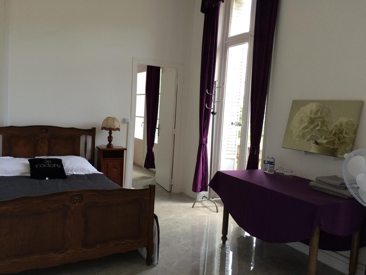 Chateau De La Rocherie Nevers Nord / Alojamento de Acomodação e Pequeno-almoço